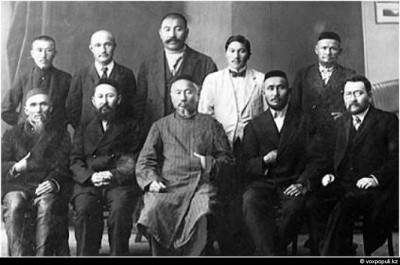 Алаштың ақиық азаматтары еді «Түркістан-20» бәйгесіне.