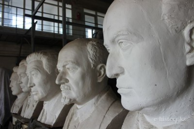 Ескерткіштердің пайда болу құпиясы