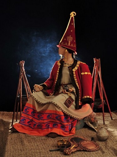 Уральские археологи рассказали о захоронении Золотой женщины 