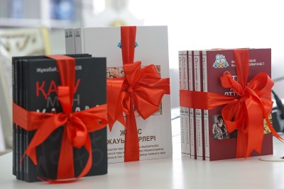 Ұлы жеңістің 80 жылдығына орай жарық көрген кітаптардың  таныстырылымы өтті