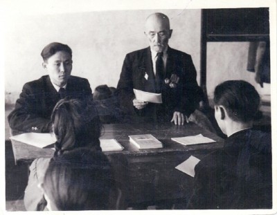 Путь Спандияра Кобеева к учительству