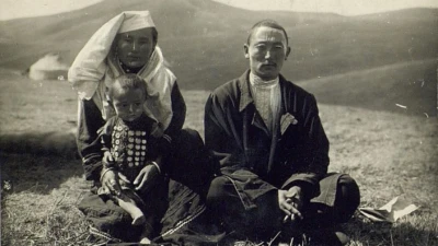 Адам мінез-құлқы туралы қазақ жорамалдары