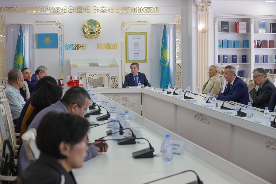 ARMA6296.jpg - фото 2 - e-history.kz