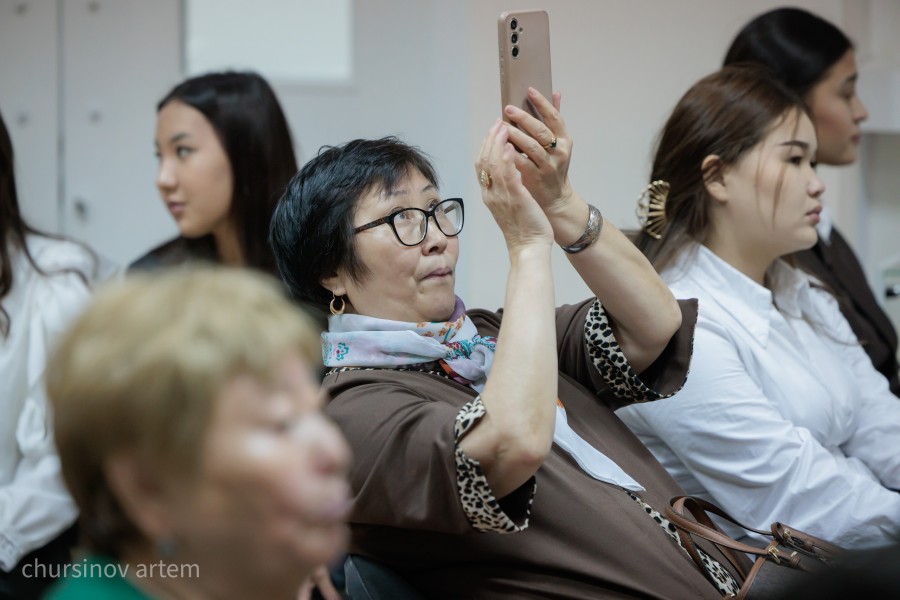 TEMA4559.jpg - фото 10 - e-history.kz