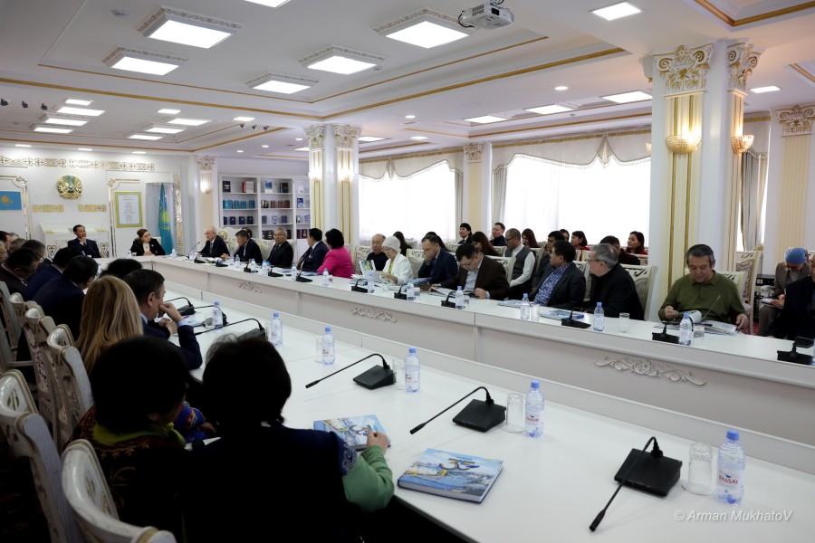 ARMA2327.JPG - фото 11 - e-history.kz