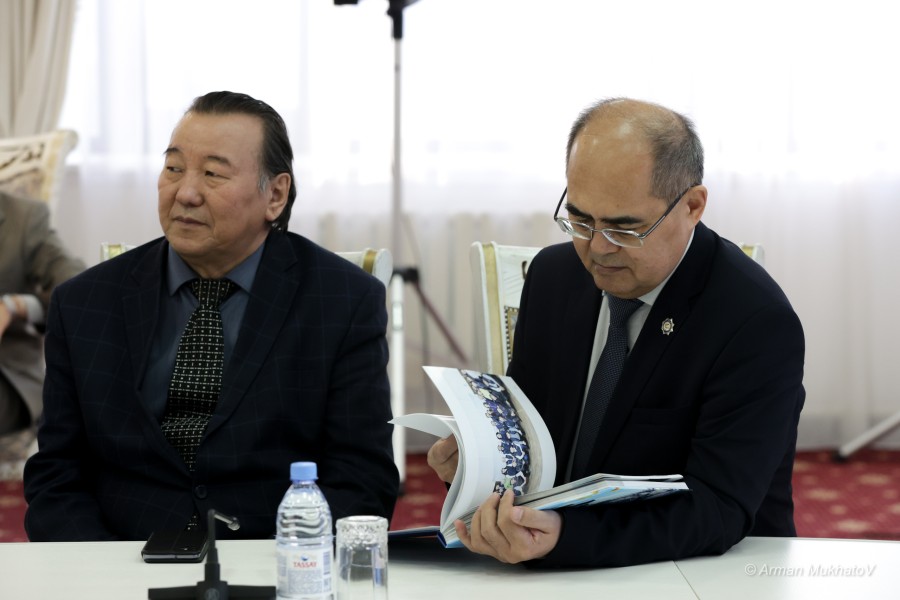 ARMA2426.JPG - фото 7 - e-history.kz