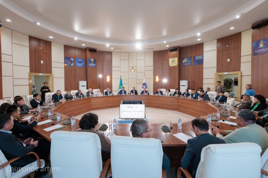 TEMA4612.jpg - фото 17 - e-history.kz