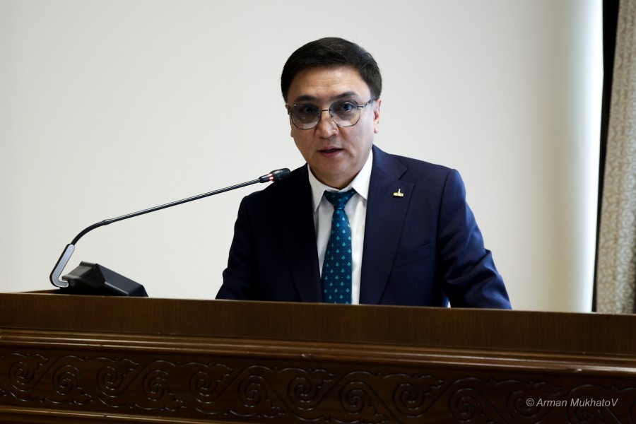 ARMA0450.JPG - фото 7 - e-history.kz