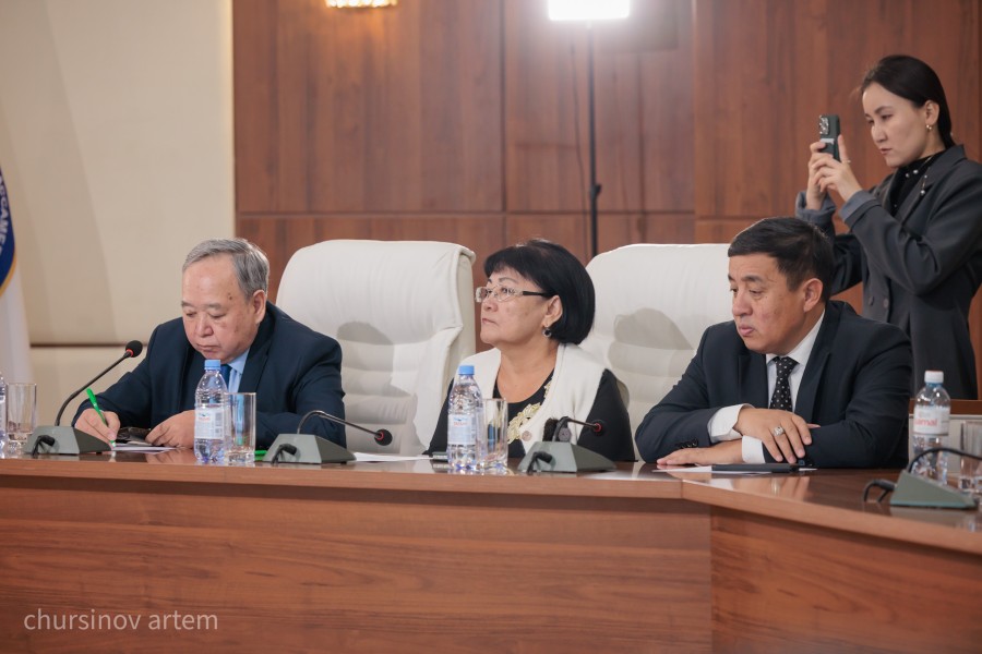 TEMA4646.jpg - фото 7 - e-history.kz