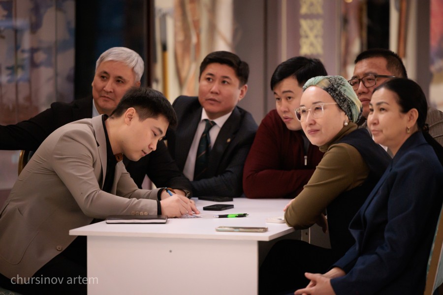 TEMA0094.jpg - фото 21 - e-history.kz