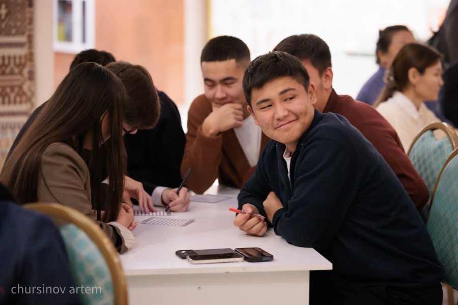 TEMA0083.jpg - фото 17 - e-history.kz