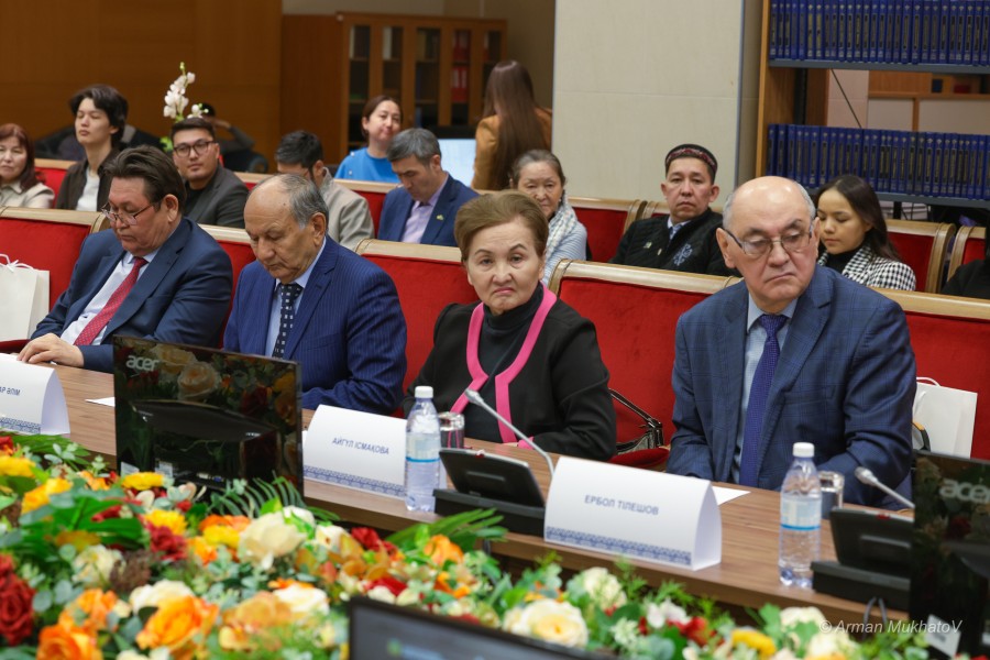 ARMA0389.JPG - фото 20 - e-history.kz