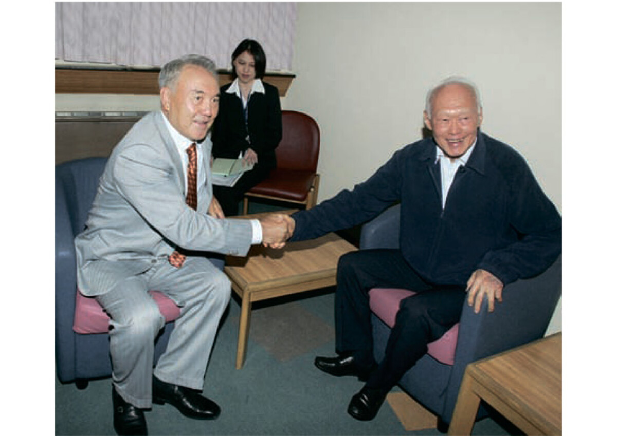 Отцы экономического чуда. Нурсултан Назарбаев и Ли Куан Ю - e-history.kz