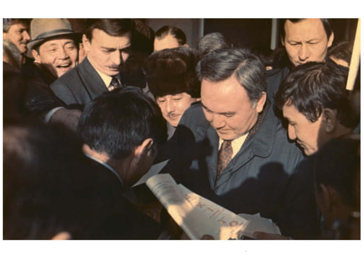 Встречи с избирателями в канун первых всенародных выборов Президента суверенного Казахстана - e-history.kz