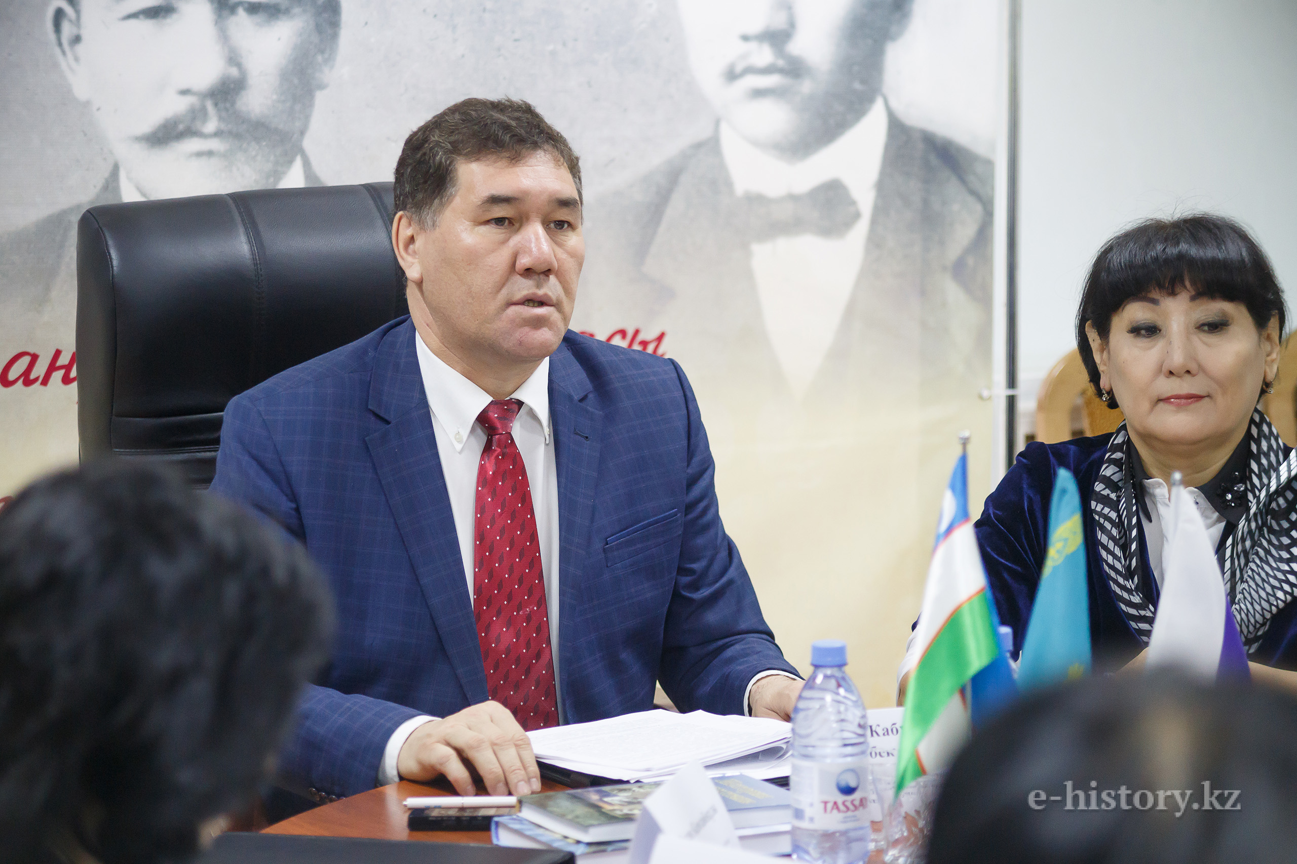 Alikhan Bukeikhanov: "While I'm alive, I will serve the Kazakhs"