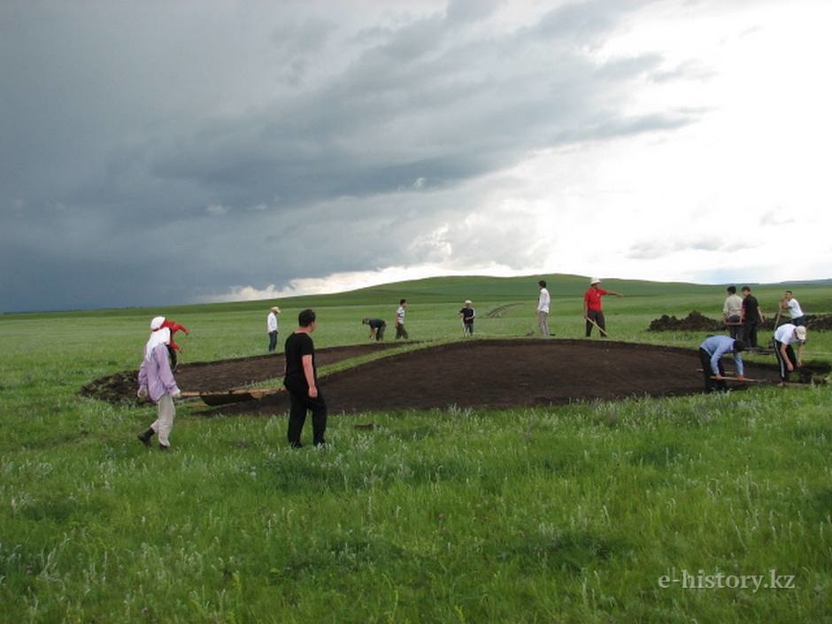 Shagalaly settlement: steppes on the place of ancient forests 