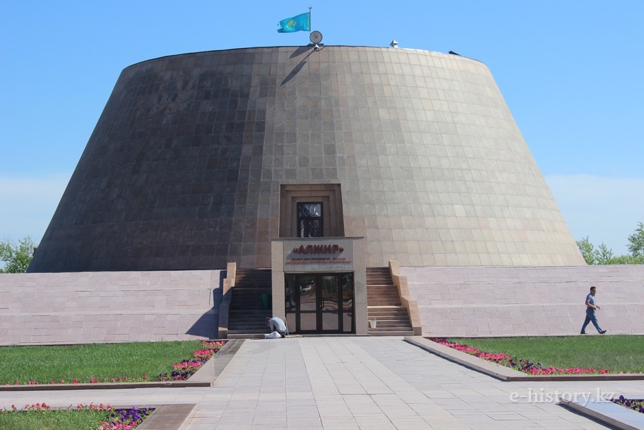 Репрессия жылнамасы: Алжир – тарихтың өшпес парағы 