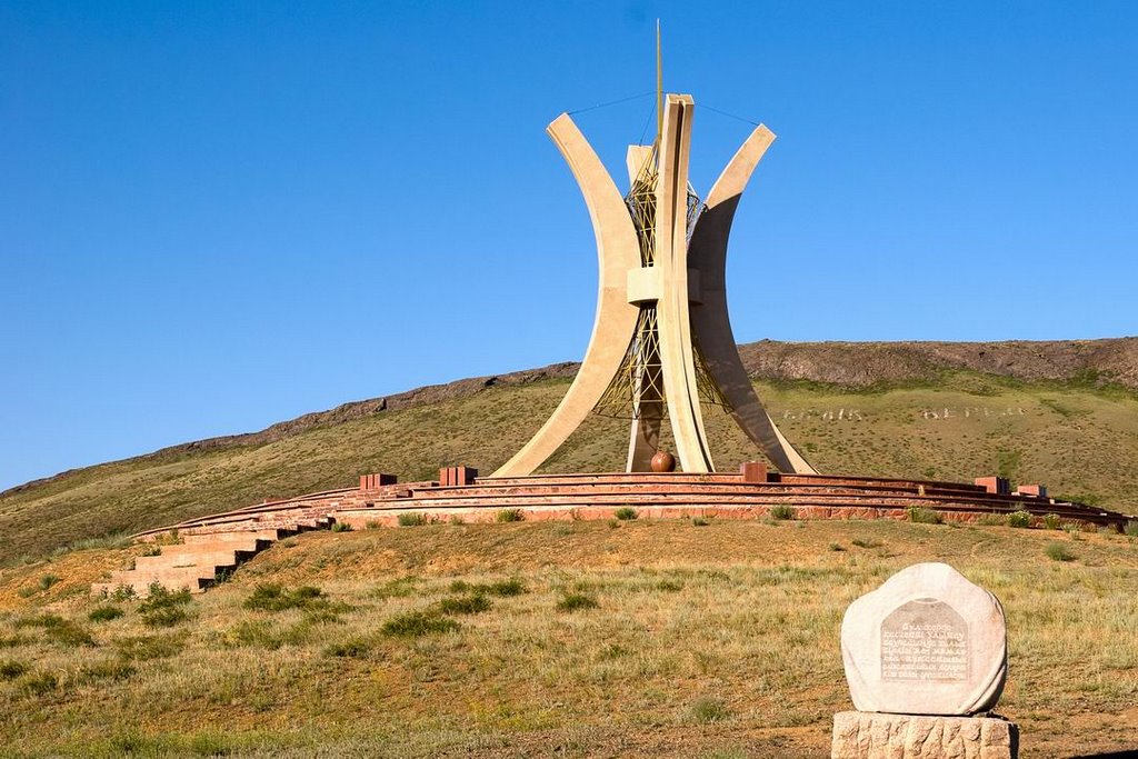 72 жастағы ұлытаулық марафоншы жаяу жолға шықты