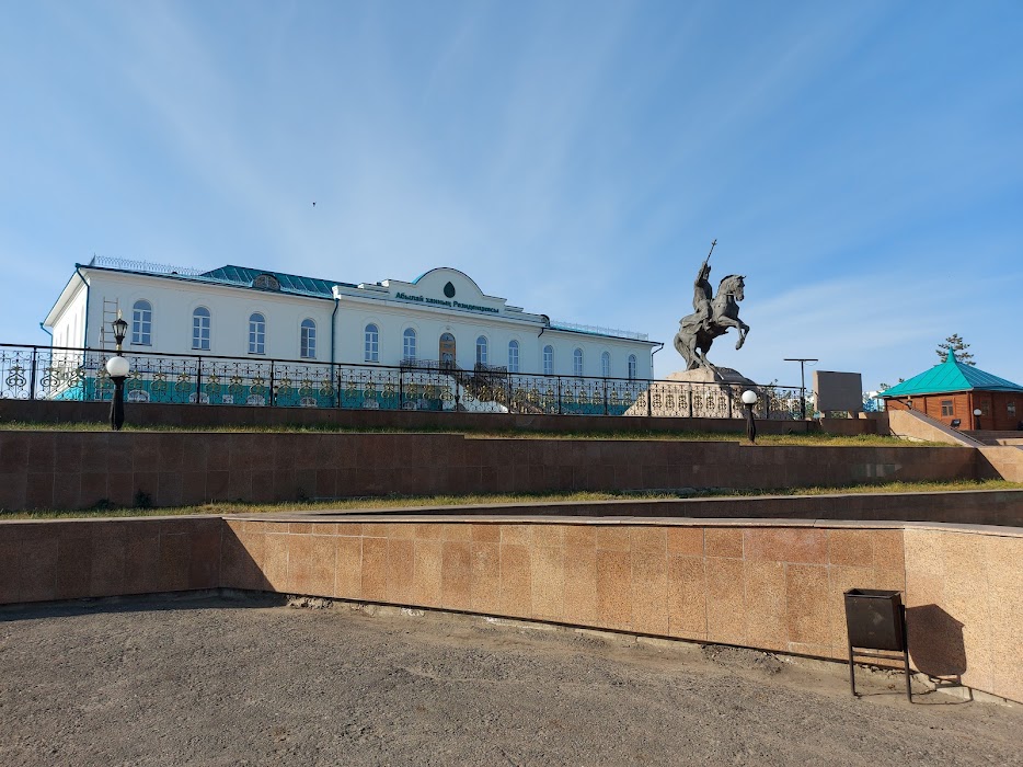 Абылайдың ақ үйі