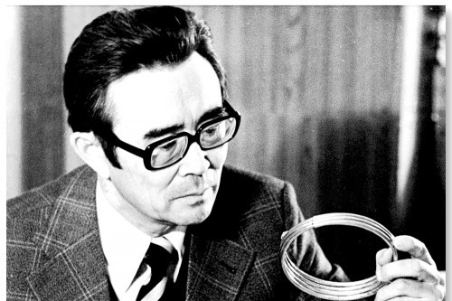 Кемалю Акишеву 95 лет
