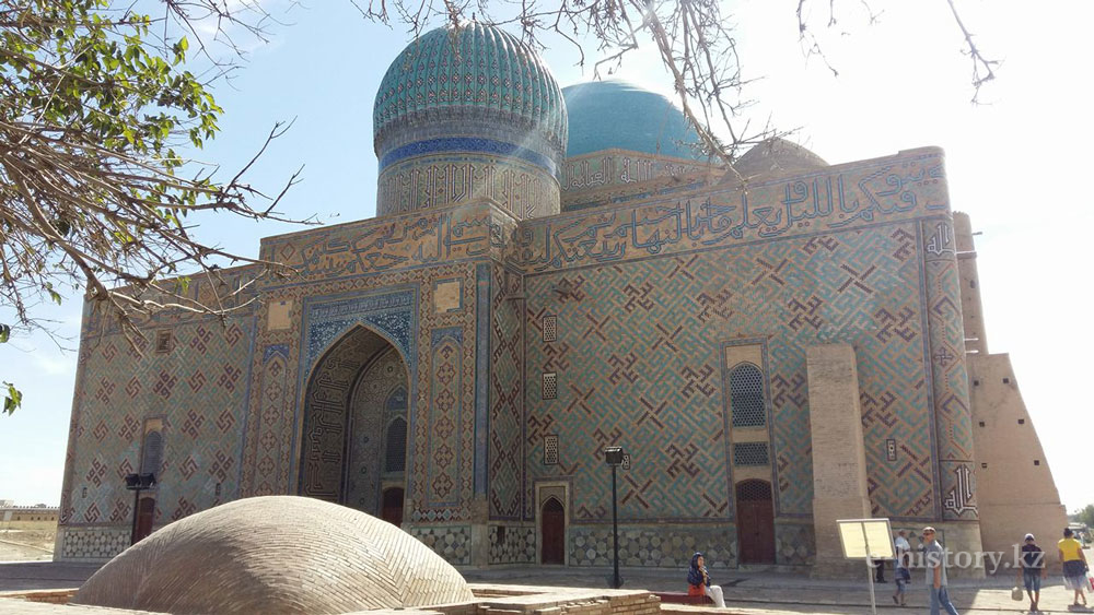 Khodja Akhmet Yassawi mausoleum